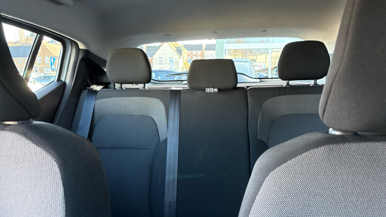 Dacia Sandero 1.0 TCe Essential 5dr Bi Fuel Hatchback